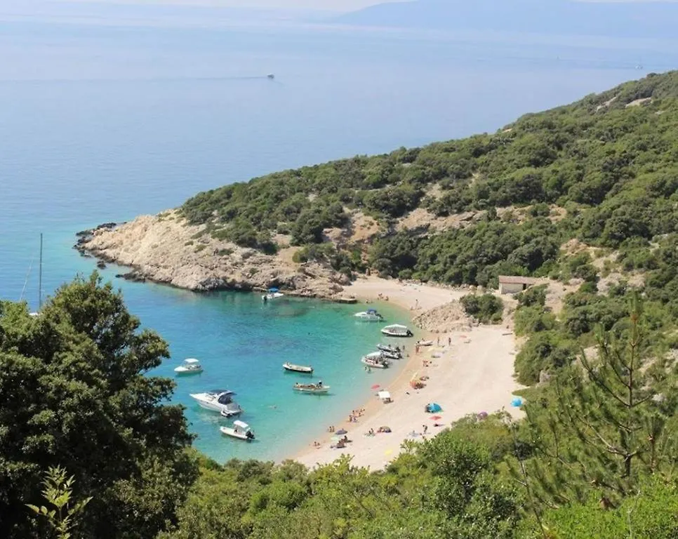 Apartment In Cres With Balcony, Ac, Wifi, Washing Machine 4249-3 0*,