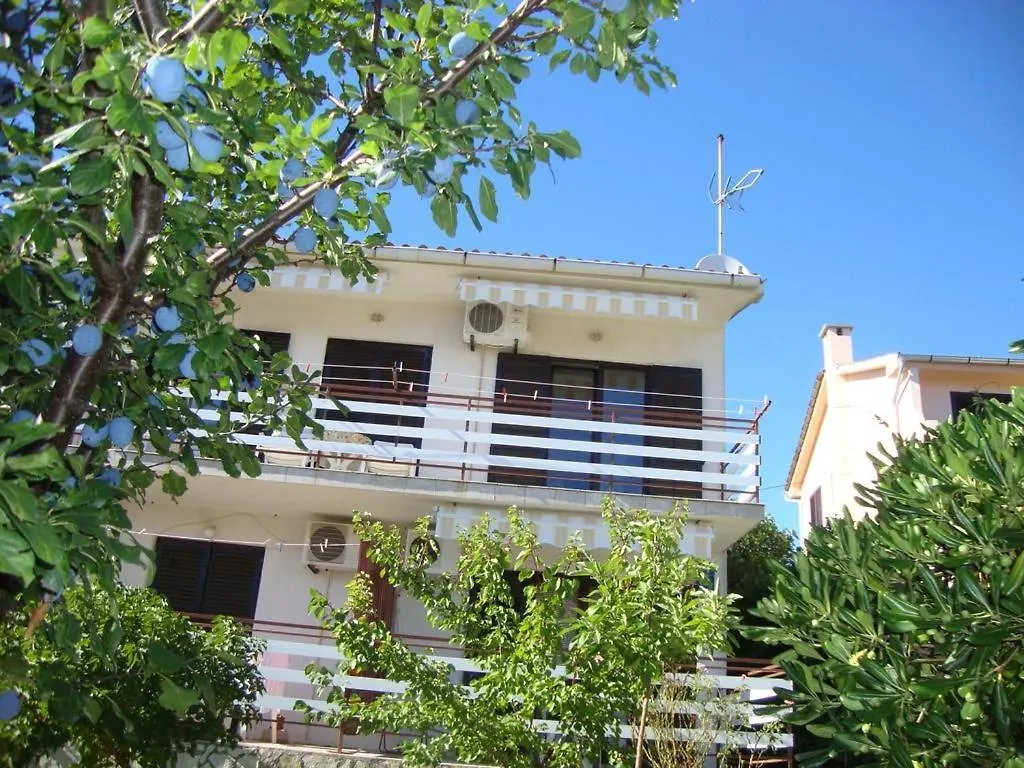 Apartment In Cres With Balcony, Ac, Wifi, Washing Machine 4249-3