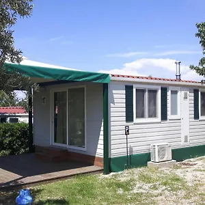 Vakantiehuis Mobile Homes In Camp Kovacine, Cres, With Long Pebble